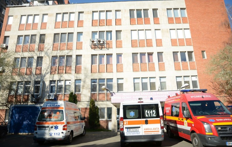 Scandal la Spitalul Județean Oradea. Trei rezidente s-au păruit în fața șefului de secție