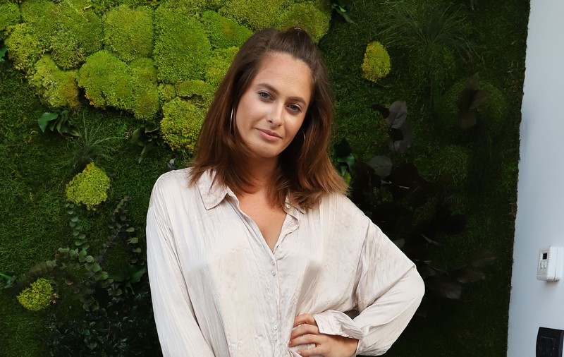 Raluka pregătește un concert online „doar cu piese noi”, pentru cei care nu-și permit să plătească bilet