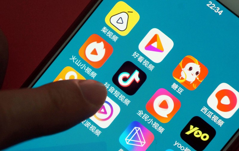 China limitează timpul petrecut de copii pe internet. Câte ore vor putea să stea în fiecare zi