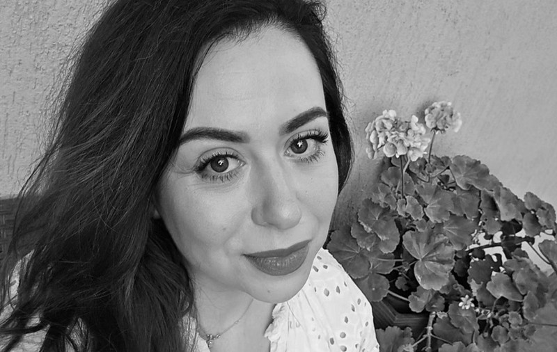 Oana Roman și-a strigat suferința în fața fanilor ei. Ce a pățit vedeta: „Îmi e dor de mă doare fizic de discuțiile cu mama”