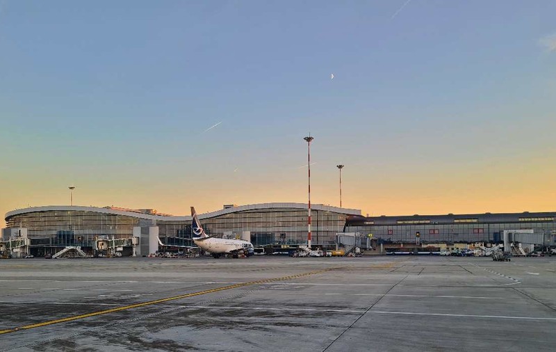 Dronă detectată lângă Aeroportul Henri Coandă, anchetă declanșată pentru identificarea operatorului