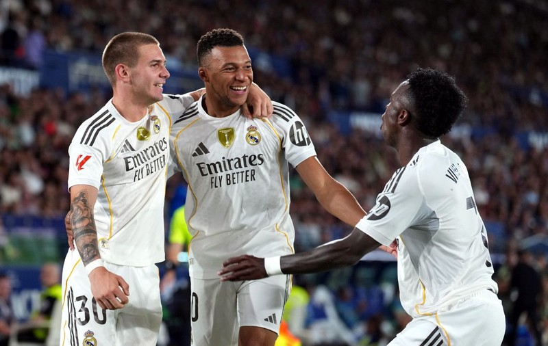 Real Madrid este cel mai valoros club de fotbal din lume. Cât valorează gigantul spaniol și pe ce loc se află Barcelona