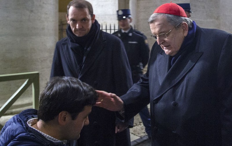 Cine este Raymond Burke, cardinalul pe care Donald Trump îl vrea ca următorul Papă