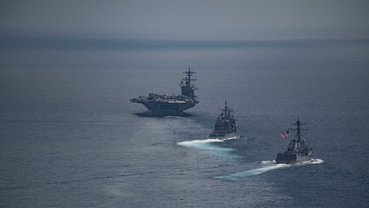 Portavion USS Carl Vinson