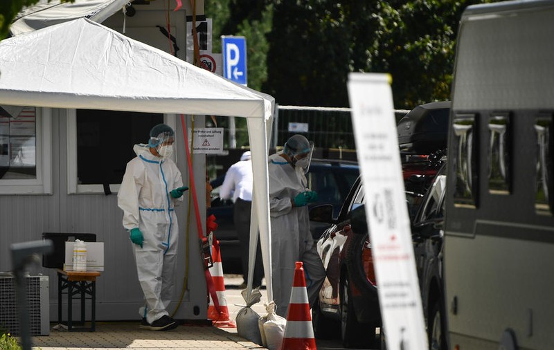 36 de persoane infectate cu Covid și peste 1.700 de oameni în izolare, după o petrecere în Germania
