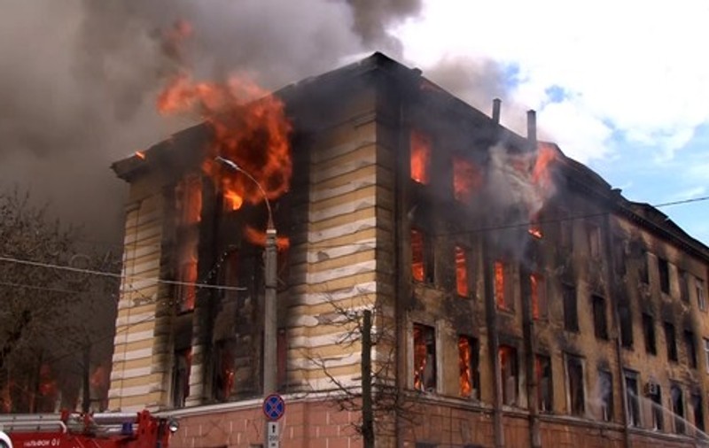 Șapte persoane au murit după un incendiu la un institut al apărării din Rusia