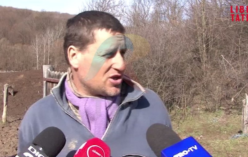VIDEO/ Un cioban din Dolj a fost amendat după ce oile i-au murit de foame. Bărbatul a fost izolat 2 săptămâni din cauza zăpezii