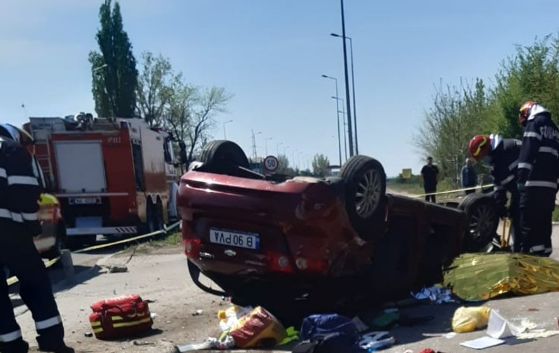 Un medic de la Ambulanța București, care ieșise din tura de noapte, a murit într-un accident de mașină