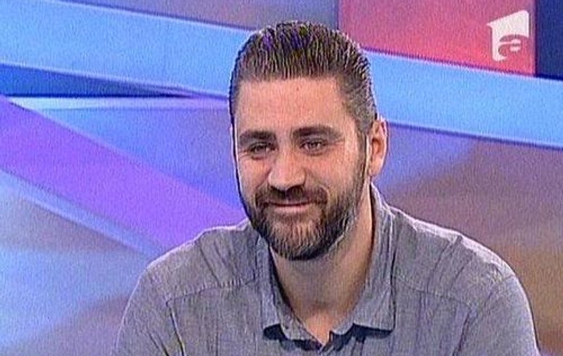 Fiul Zinei Dumitrescu, îndrăgostit de Romanița Iovan
