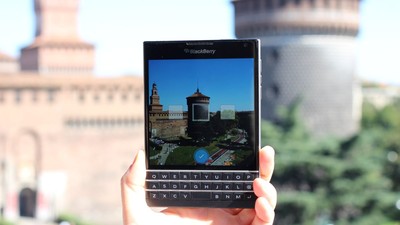 blackberry-passport