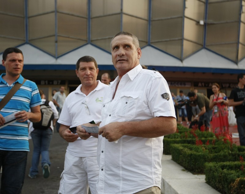 Antrenorul de box Titi „Prosop” Tudor a împlinit 70 de ani. A primit tort, 70 de sarmale și... un prosop
