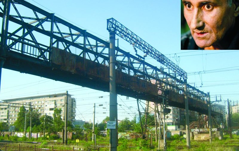 "Rapidiştii merită aruncaţi de pe Podul Basarab"