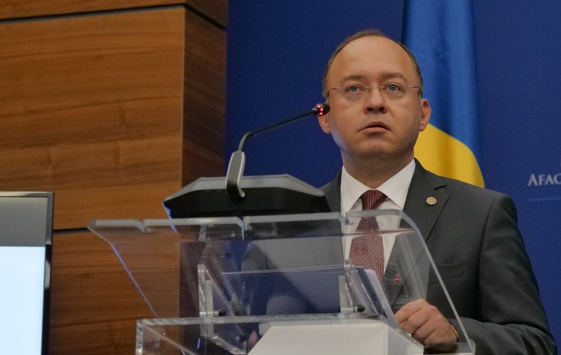 Cine este Bogdan Aurescu, noul ministru de Externe. Consilier al preşedintelui, a mai fost în Executiv, în perioada lui Ponta