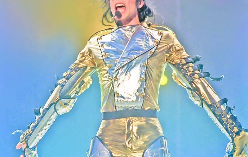 Se adună să danseze pentru Michael