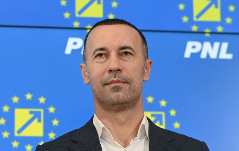 Iulian Dumitrescu, trimis în judecată de DNA. Fostul președinte CJ Prahova, acuzat că a luat mită 18 milioane de lei și că a mințit în declarațiile de avere