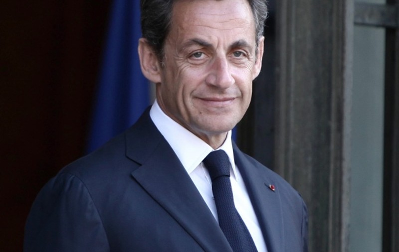 Preşedintele francez Nicolas Sarkozy: "Luaţi-vă ţiganii acasă!"