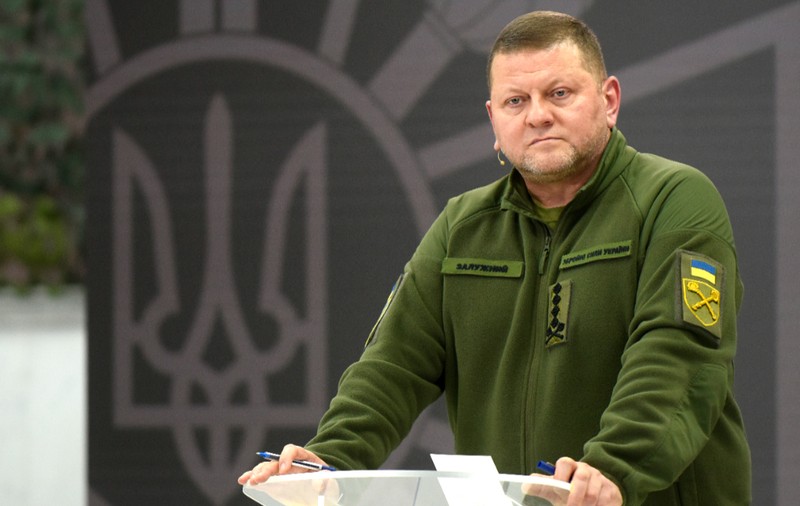„Ucraina nu va intra NICIODATĂ în NATO!”, crede Valeri Zalujnîi și spune că Occidentul le-a servit ucrainenilor 12 ani de povești