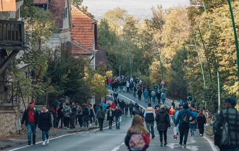 Trafic restricționat pe drumul către Poiana Braşov, în acest weekend, pentru desfăşurarea unui concurs
