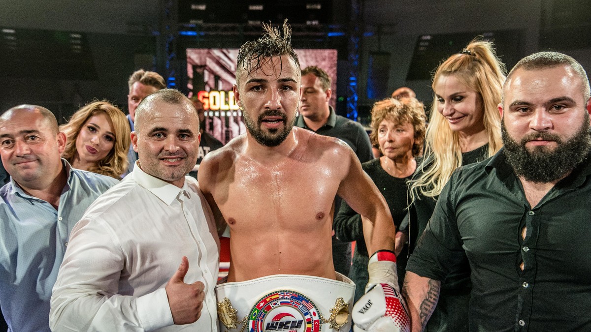 Golden Fighter Craiova
