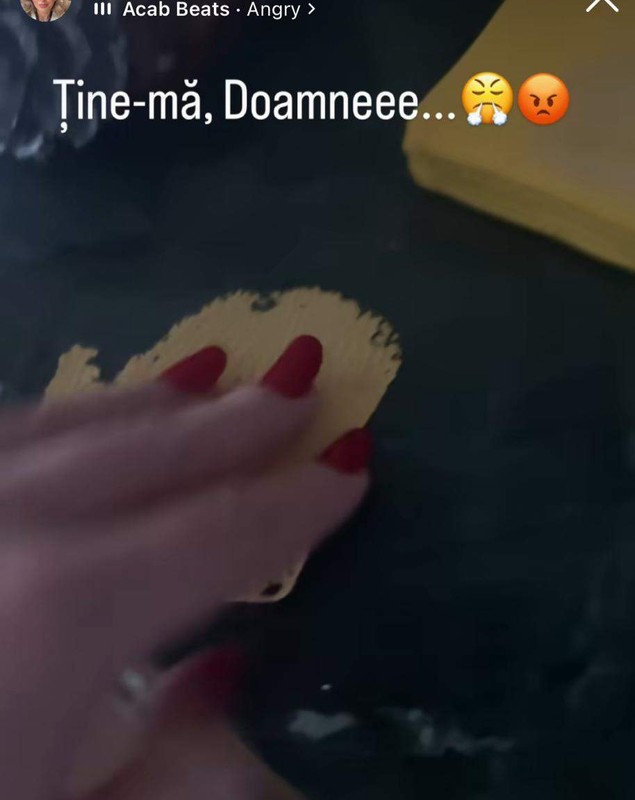 Boacăna pe care fiul mijlociu al Mirelei Vaida a făcut-o. Ce s-a întâmplat cu portofelul vedetei: „Ține-mă, Doamne!”