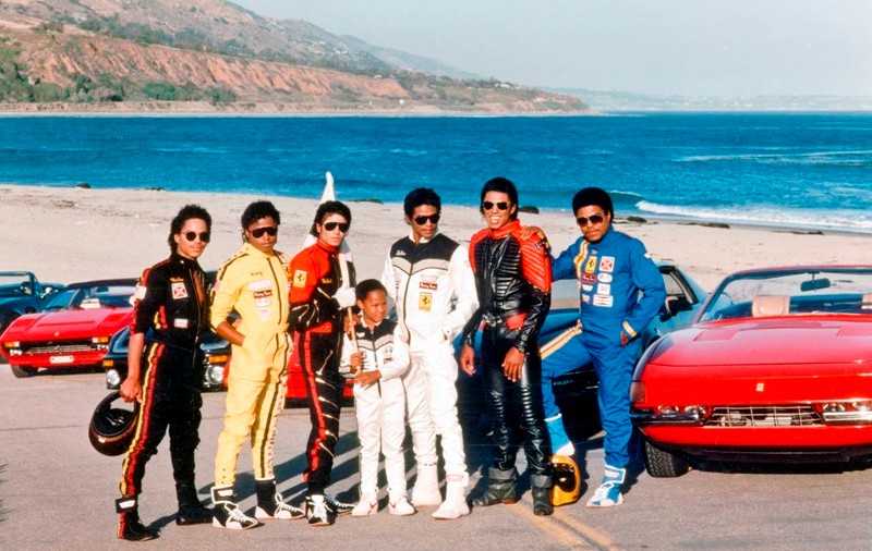 Jackson Five se va reuni în onoarea lui Michael