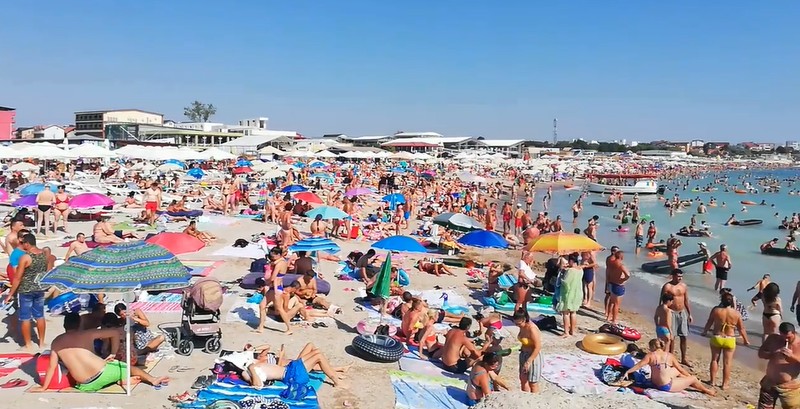 Plaja din Costinești, sâmbătă, 22 august
