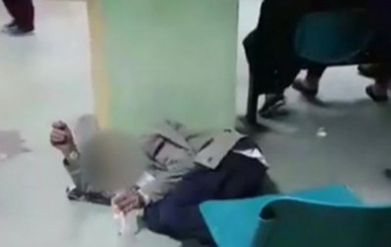Imagini revoltătoare într-un spital din România. A stat aproape o oră pe jos până să fie băgat în seamă