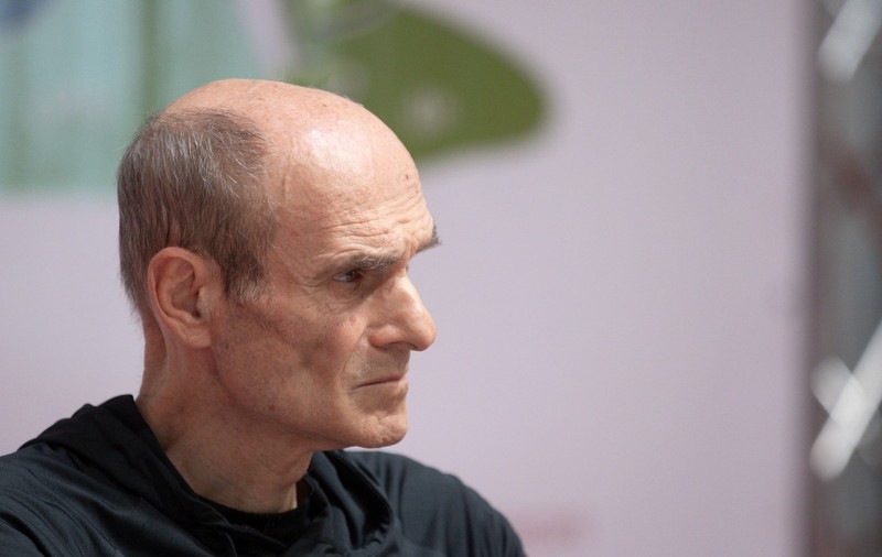 Cristian Tudor Popescu s-a enervat înainte ca Ilie Bolojan să anunțe măsurile fiscale: „Nu știu cum poate accepta acest jaf”