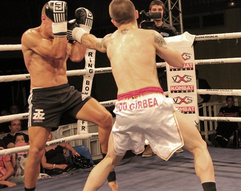 FOTO & VIDEO / Amansio Paraschiv l-a invins pe Julien Souve în Franţa