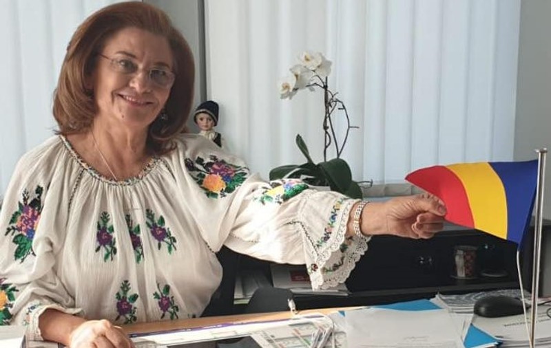 Maria Grapini cere Times New Roman să şteargă o glumă la adresa ei despre orgia sexuală de la Bruxelles