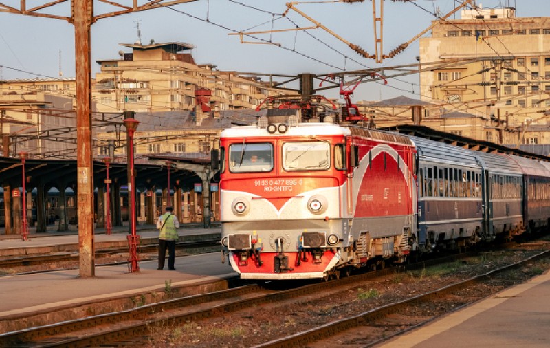 Tren direct de la București către Kiev. Când intră în circulație și cât costă un bilet la vagonul de dormit