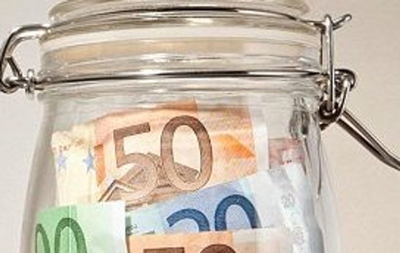 Curs valutar 12 august 2019 | Leul s-a apreciat uşor faţă de euro. Unde găsești cel mai bun curs
