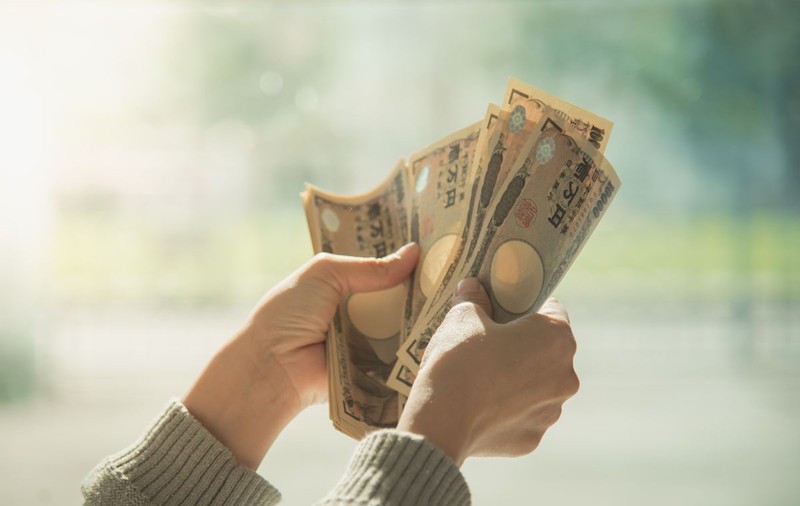 Fondurile COVID ale unui întreg oraș din Japonia au ajuns din greșeală la un singur om. Acesta a jucat toți banii la cazinouri