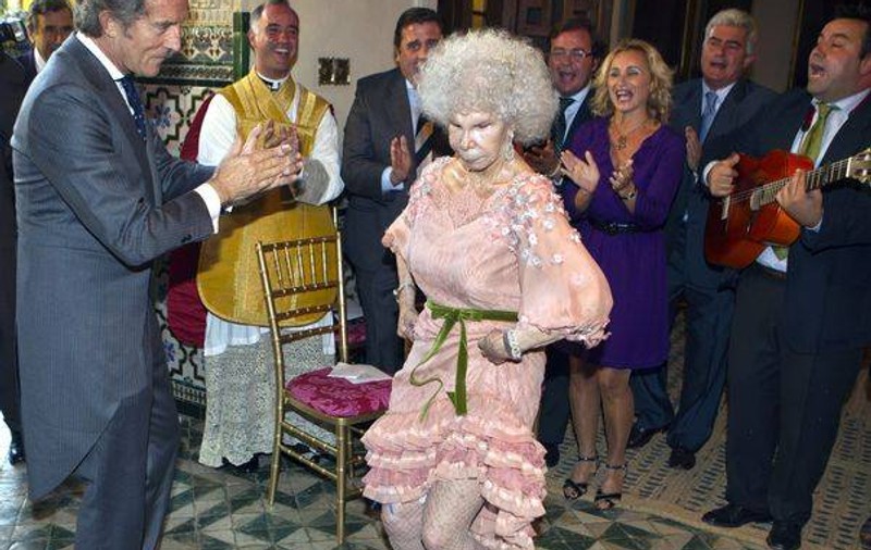 SPANIOLII, ÎNTRISTAȚI! Ce s-a întâmplat cu DUCESA DE ALBA!