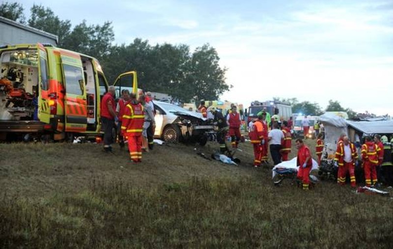 UPDATE: UN ROMÂN A MURIT în ACCIDENTUL CARE A AVUT LOC AZI în UNGARIA