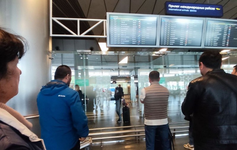 Rusia acuză Ucraina că a lansat un „atac terorist” asupra unui aeroport din Moscova. Aterizările și decolările, restricționate temporar