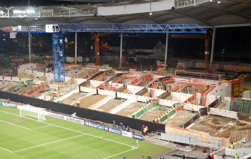 Stuttgartul nu le prieşte românilor! Un muncitor a fost aproape de moarte, în timp ce lucra la renovarea stadionului