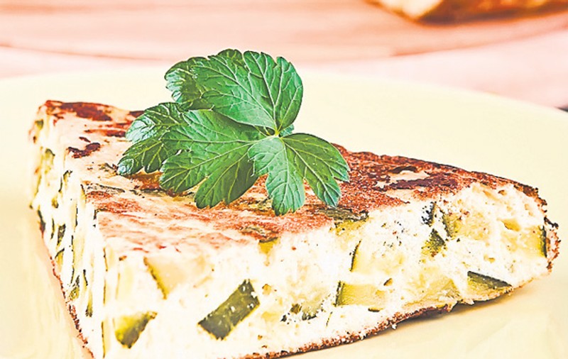 O rețetă sănătoasă - Omletă cu dovlecei