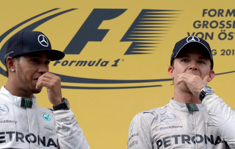 Se ascute lupta în F 1! Hamilton face dezvăluiri ŞOCANTE despre Rosberg
