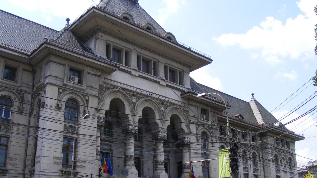 USR București propune ca Piața Victoriei să devină spațiu rezervat manifestărilor civice