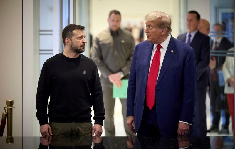 Echipa lui Trump a purtat discuții secrete cu Zelenski pentru a restabili relațiile cu Casa Albă. Ce rol a avut Keir Starmer