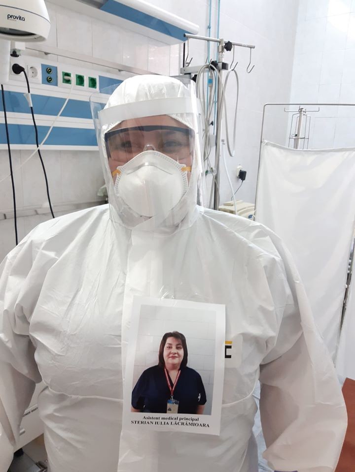 Asistent medical principal Iulia Lăcrămioara Sterian de la Spitalul Militar Focșani FOTO: Facebook/Direcția Medicală a Ministerului Apărării Naționale