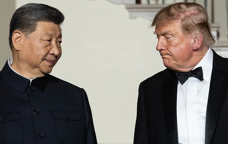 Xi Jinping (stânga) și Donald Trump Sursa foto: Getty Images