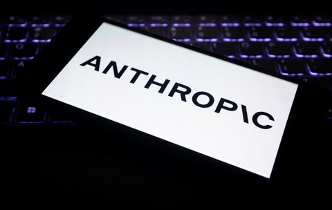 China: Illustration Anthropic