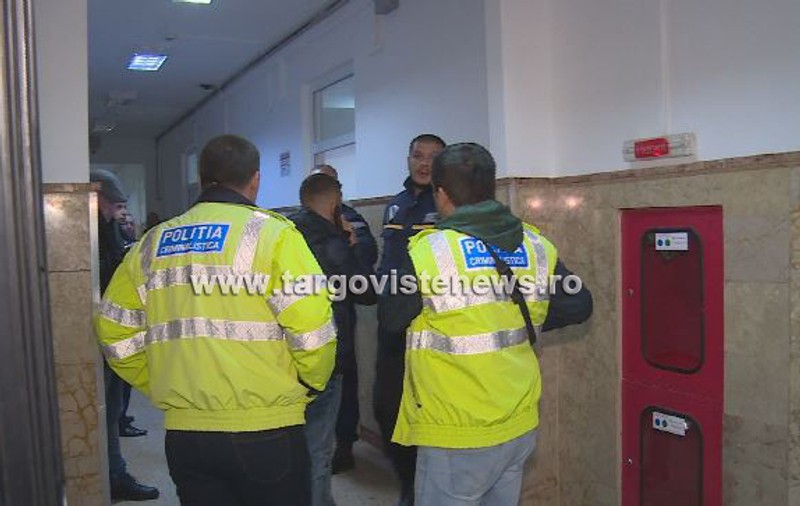 Bătaie, geamuri sparte și gaze lacrimogene la UPU Târgoviște. "S-a dat cu spray și erau copii la urgențe!"