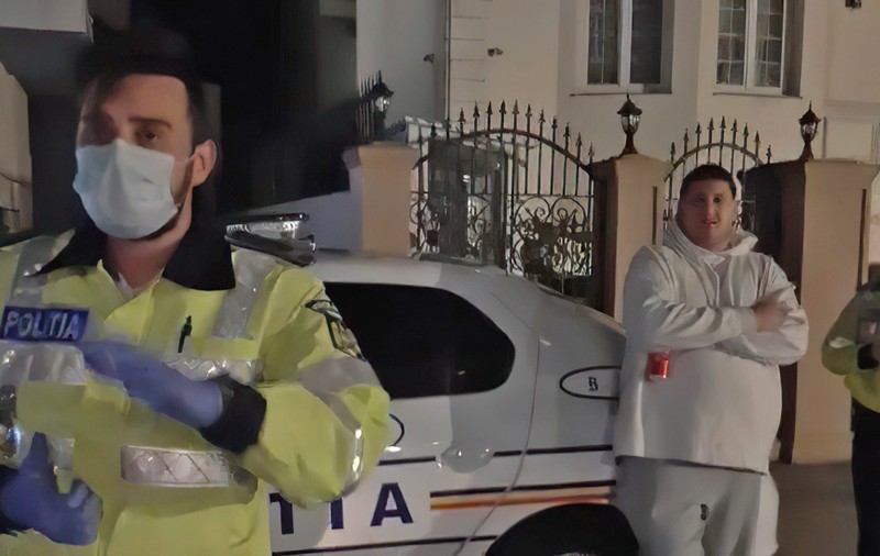 Gabi Oprea junior, acuzat că a chemat Poliția “pe șest” în cazul unui loc de parcare pe care-l vânează. A fost filmat cum fumează, relaxat, sprijinit pe mașina Poliției