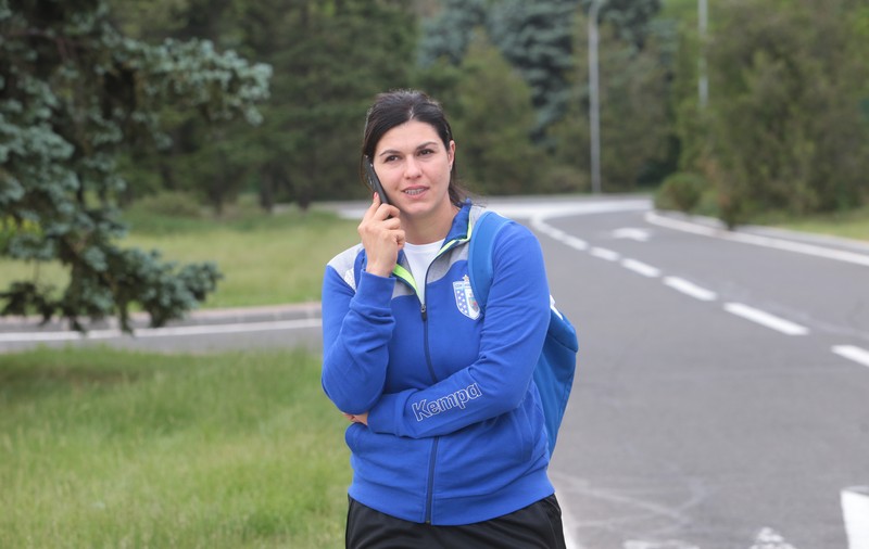 Parastasul de 7 ani al lui Dumitru Manea, tatăl pivotului de la CSM București. ”Șiman are să-i dea 7.000 de euro”