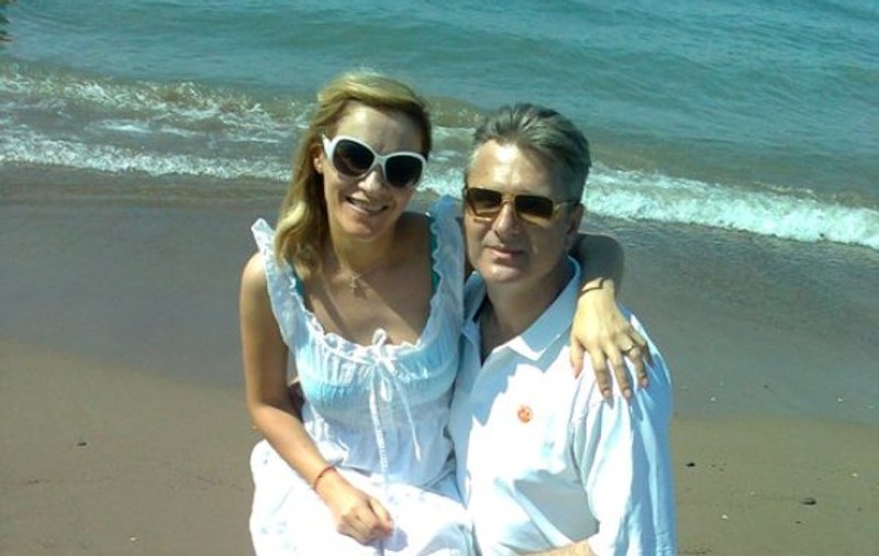 Uite-i pe Gabi Firea şi Pandele în luna de miere!