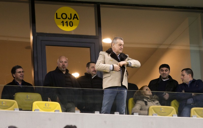 Ce a spus agentul unuia dintre jucătorii pe care Gigi Becali îi vrea din vară