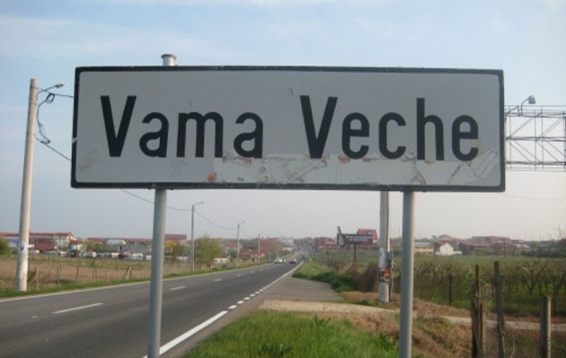 EXCLUSIV/ Descălecare istorică în Vama Veche! Ce manelist celebru a descins printre nudiști!